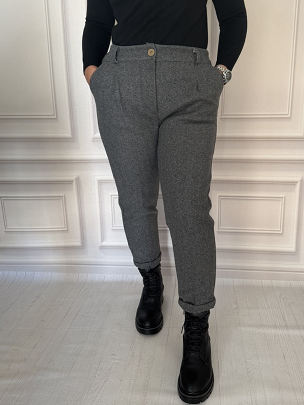 شلوار مام فوتر زیپی زنانه طوسی تیره با تنخور کامل