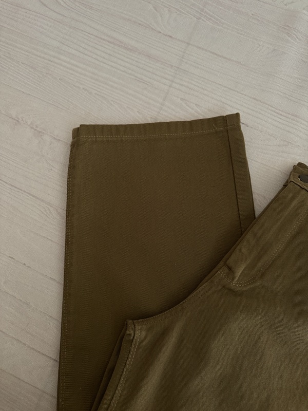 دمپای گشاد شلوار کتان بگ سنگشور زیتونی، مدل بگ، جنس کتان باکیفیت و دوخت محکم