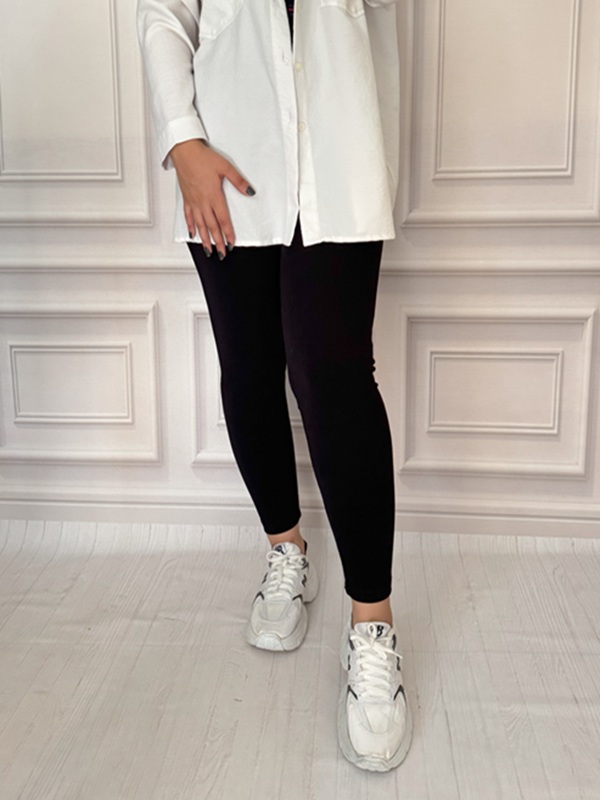 لگ نخی زنانه مشکی کشی، نمای کامل جلو روی مانکن