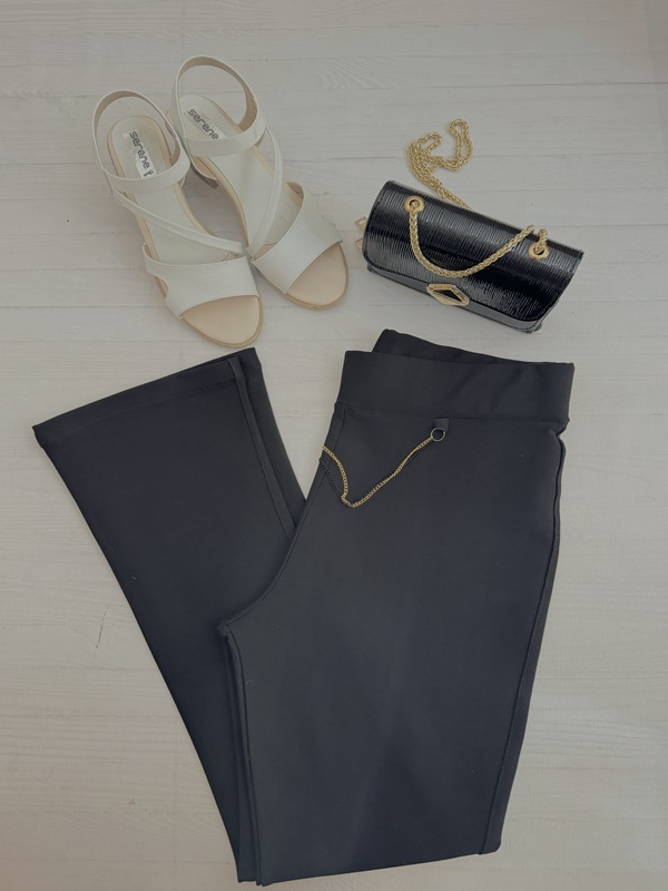 نمای کامل شلوار نخ سوزنی زنانه مدل دمپا روی زمین