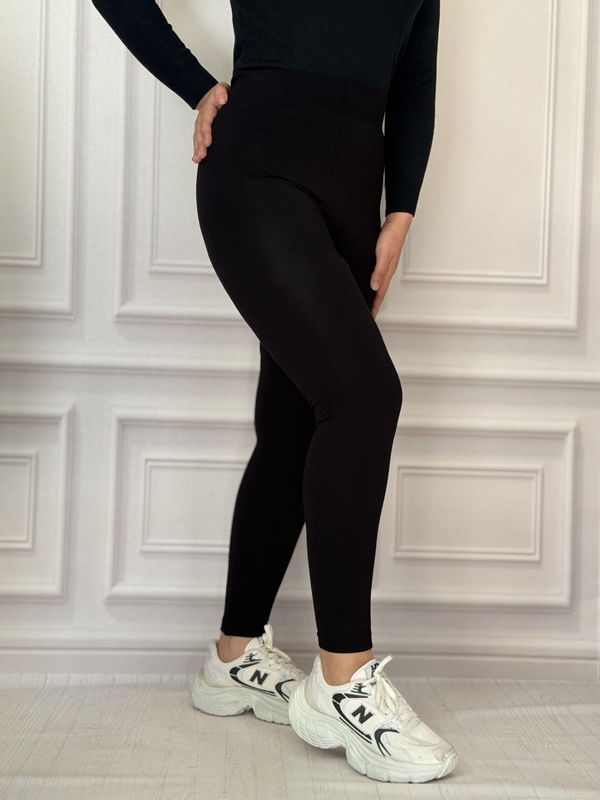 تنخور ساپورت تو پشمی مشکی نیم‌رخ، مدل جذب و کمر گنی پهن، جنس گرم و تمام کش